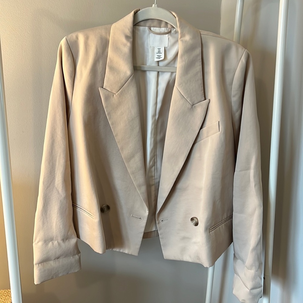 Cropped blazer